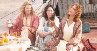 Copertina di “Oggi la  comicità è in crisi, restano Guzzanti e Crozza”