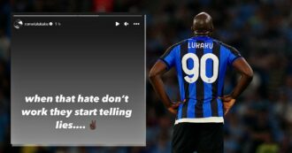 Copertina di Inter, l’enigmatico messaggio di Lukaku: “Quando l’odio non funziona cominciano a dire bugie”