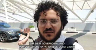 Copertina di “Grazie al governo italiano per tutto quello che ha fatto”: le parole di Zaki all’aeroporto del Cairo prima del volo per l’Italia