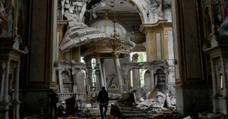 Copertina di Odessa, distrutta la cattedrale di Kirill