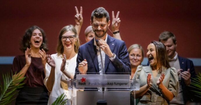 Il leader del partito di sinistra radicale norvegese si dimette dopo aver rubato degli occhiali da sole