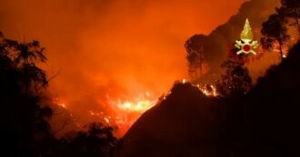 Copertina di Incendi in Sicilia, i vescovi dell’isola contro i piromani: “Tre anziani uccisi da mani diaboliche senza cuore e coscienza”