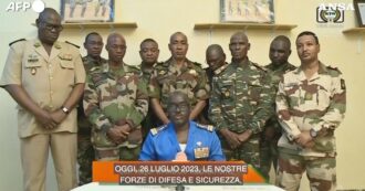 Copertina di Colpo di stato in Niger, i militari: “Abbiamo rovesciato il regime di Bazoum”. L’annuncio sulla tv nazionale