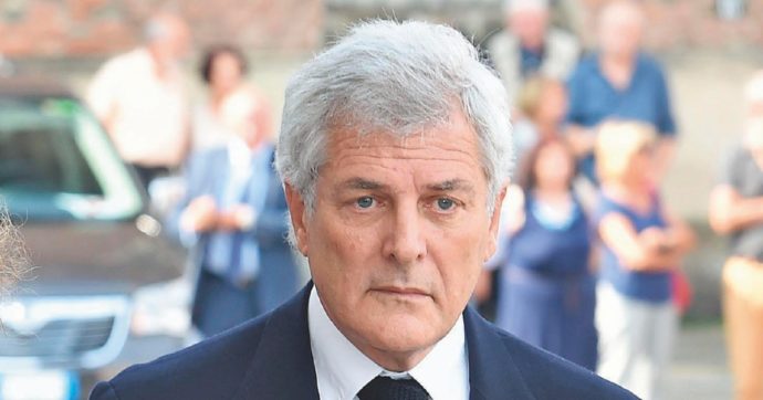 Cattedre, libri e un legame decennale: su Repubblica il prof. amico per difendere Elkann