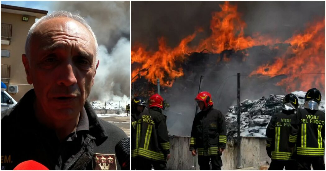 Incendio al centro di stoccaggio rifiuti di Ciampino, vigili del fuoco: “Si tratta di un intervento complesso, serve tempo per spegnere il rogo”