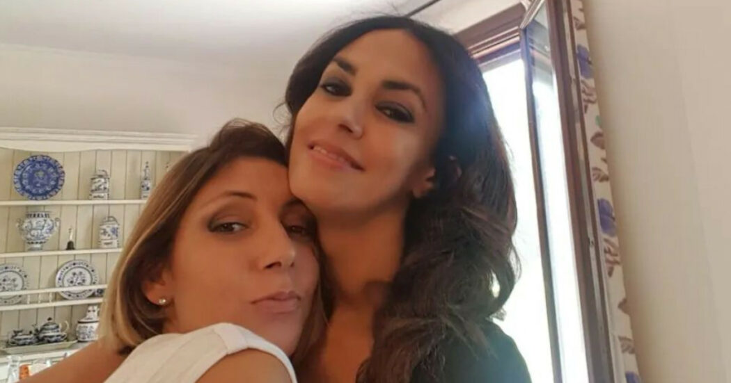 Maria Grazia Cucinotta, morta l’amica Sabrina Giambartolomei: “Ho aspettato ti svegliassi, invece hai continuato il tuo viaggio fuori da questo mondo”