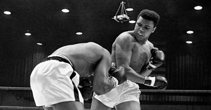 Copertina di Re Muhammad Ali: l’eterno combattente che ripudiò la guerra