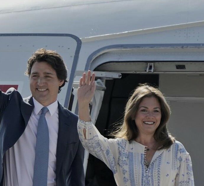 Il premier canadese Justin Trudeau si separa dalla moglie Sophie Gregoire dopo 18 anni, l’annuncio su Instagram