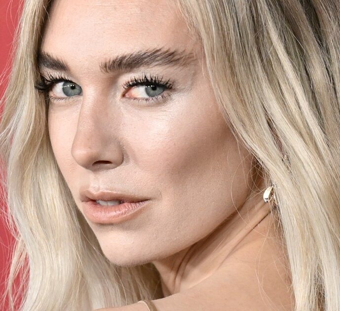 Vanessa Kirby rivela: “Joaquin Phoenix poteva schiaffeggiarmi e farmi ciò che voleva sul set”