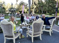 Copertina di Al Grand Hotel di Rimini si celebra l’Amore che salverà il mondo