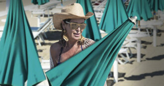 Copertina di Rincari, mutui, clima e prezzi frenata per il turismo d’agosto