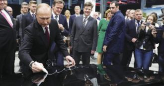Copertina di Sanzioni alla Russia, le imprese europee perdono 100 miliardi