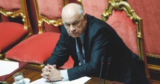 Copertina di Dal referendum a Draghi: tutti i siluri contro la legge Severino