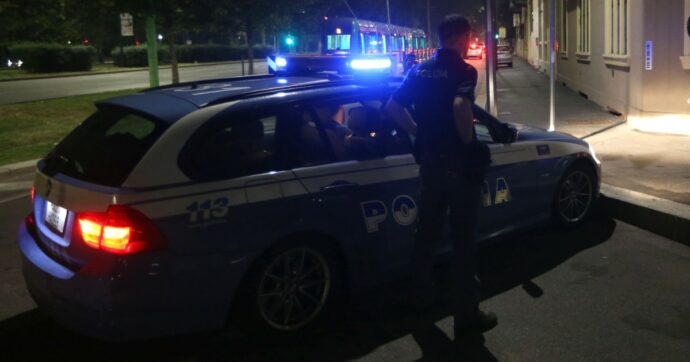 Milano, 53enne uccide a coltellate la madre di 86 anni e poi si suicida lanciandosi dal quarto piano del palazzo