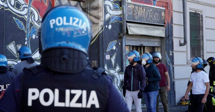 Copertina di Stop Alta Velocità, la Dda: “Eversione e terrorismo”