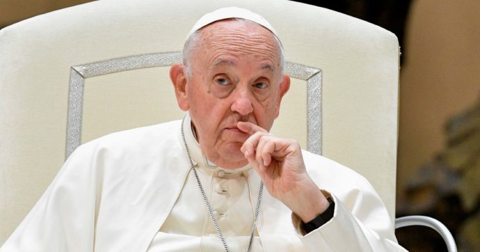 Incidente ferroviario di Brandizzo, il Papa: “Una calamità, un’ingiustizia”.  Mattarella: “Un oltraggio ai valori della convivenza”