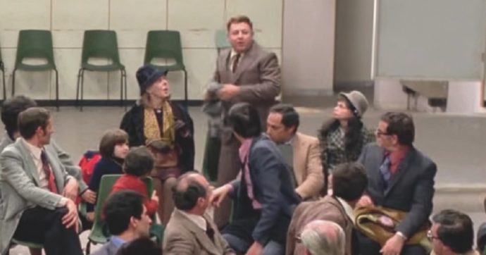 Copertina di Fantozzi al cineforum  tra santoni, film-pizze e “cagate pazzesche”