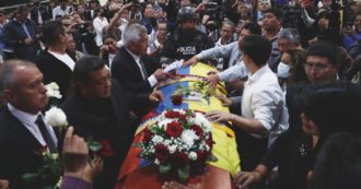 Copertina di Equador,“ morte di Stato”. Le accuse dell’ex console