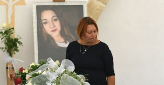 Copertina di L’assassino di Noemi Durini guidava ubriaco durante un permesso premio. La madre della 16enne sepolta viva: “Un insulto”