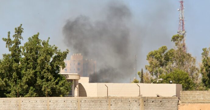 Tripoli, scontri tra milizie legate al governo sostenuto dall’Onu: almeno 27 morti. Sempre più lontane le elezioni democratiche