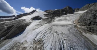 Copertina di Emergenza caldo sui ghiacciai alpini, “tutte le quote sono sopra lo zero e la situazione è abbastanza critica”