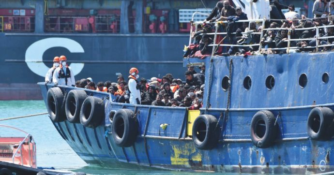 Migranti, Viminale al Pd: “La vostra polemica surreale”