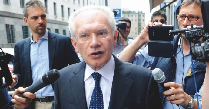 Villa e milioni a Dell’Utri: i pm sentono Spinelli, cassiere di B.