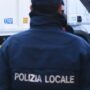 Copertina di “Fu un arresto illegale”, l’accusa per cinque vigili urbani a Milano. Contestati anche il peculato e il falso ideologico