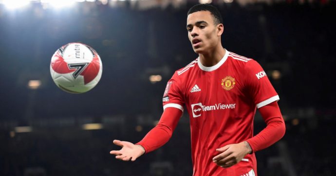 Copertina di Il calcio non è più per Greenwood: le accuse per stupro lo  “licenziano”