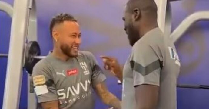 Neymar per 6 anni al Psg senza aver mai imparato il francese: l’imbarazzo con Koulibaly – Video