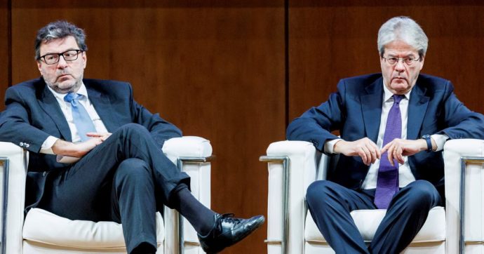 Il governo esce allo scoperto: “I vincoli Ue restino sospesi”