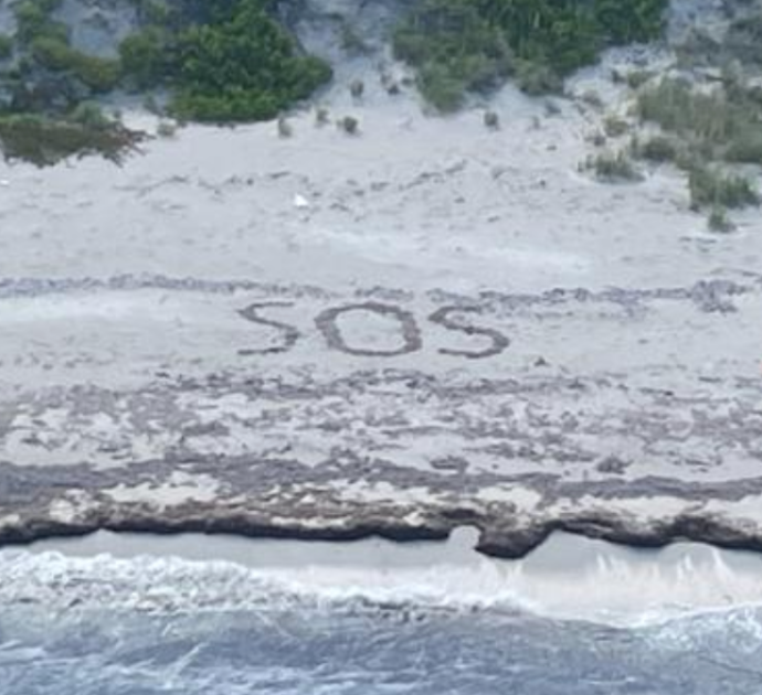 Naufrago si salva dopo 3 giorni scrivendo SOS sulla sabbia