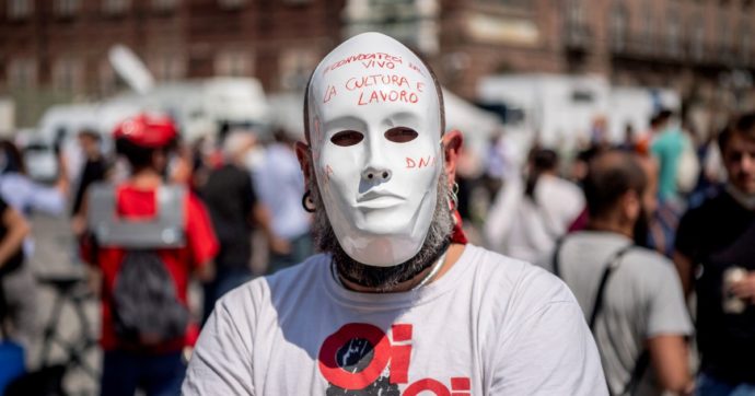 “Attori cercansi”,  ma gratis. Proteste sul bando pugliese