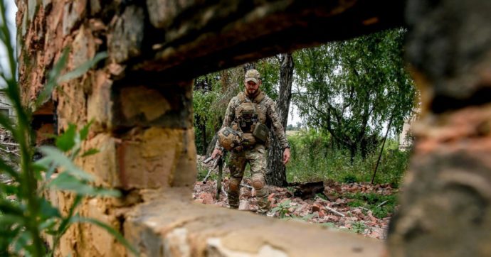 Kiev: “Oltre  la prima linea difensiva”. F16, in Usa piloti ucraini