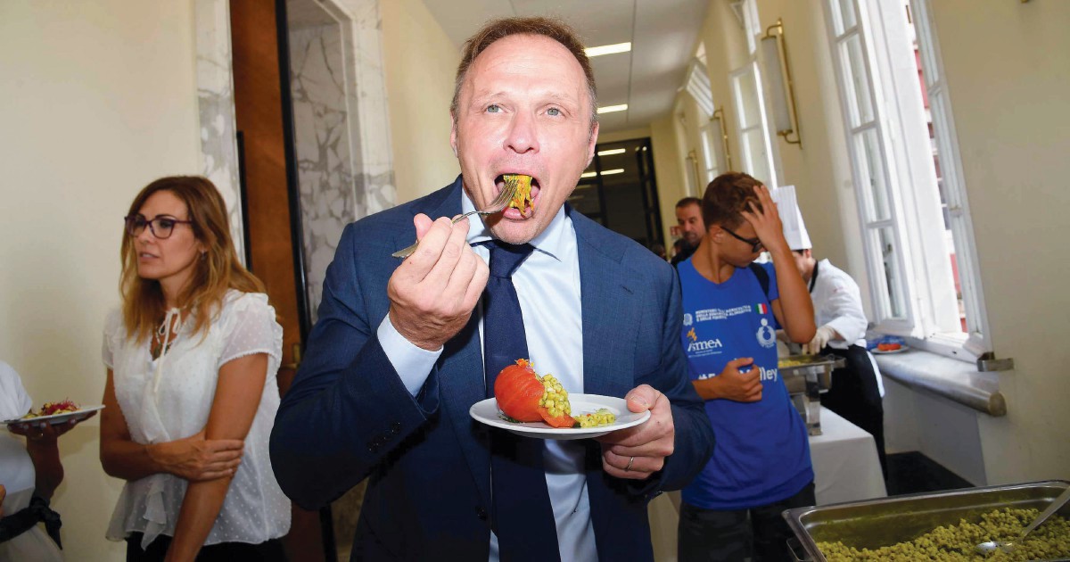 Poveri e cibo: tutte le balle di Lollobrigida. Dai dati dell’Iss all