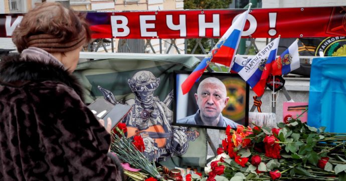 La sacra famiglia: madre pittrice, moglie in carriera e figlie a cavallo