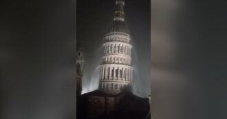 Copertina di Nubifragio a Novara, la cupola di San Gaudenzio sembra una fontana – Video