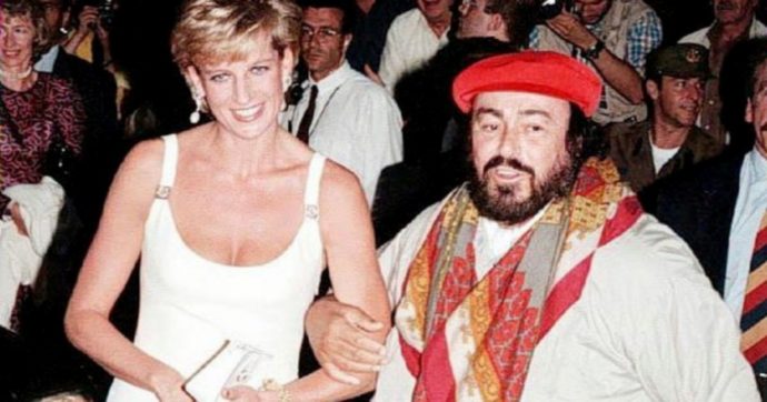 Copertina di Il feeling tra Diana e Pavarotti. Un ombrello chiuso nella bufera