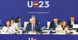 Copertina di L’ordine di Borrell: più aiuti Kiev: “Russia nuovo fronte”