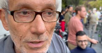 Copertina di “Basta morti in strada”, a Milano i ciclisti protestano dopo l’ennesimo incidente: “Sensori per i camion? Non basta. Limite a 30 all’ora”