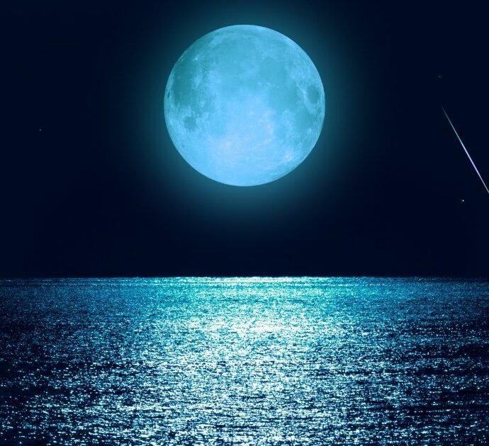 Arriva la Superluna Blu, la Luna piena più grande dell’anno: ecco quando ammirare questo spettacolo unico