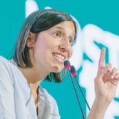 Copertina di Schlein timida sul Jobs act. La grana dei 90 dipendenti