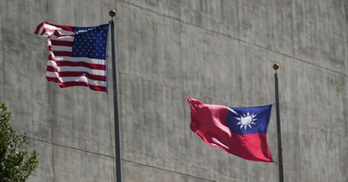 Per la prima volta gli Usa approvano assistenza militare diretta a Taiwan: aiuti per 80 milioni di dollari