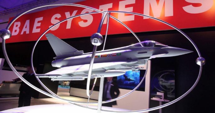 Armi, l’inglese Bae costruirà gli obici direttamente a Kiev