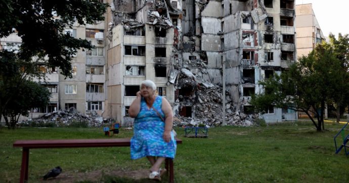 Kiev nega il flop dell’offensiva. Scuola, avvio con propaganda