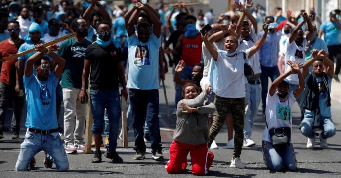 Tel Aviv, fuoco vivo sui manifestanti eritrei: protestavano contro il regime di Asmara