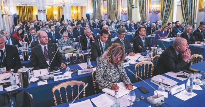 Cernobbio, anche le imprese a favore di un salario minimo