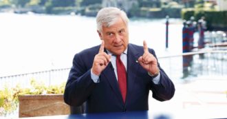Copertina di E Tajani fa l’anti-Giorgia: “Non possiamo correre sempre dietro agli Usa”