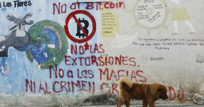 El Salvador, il bilancio in chiaroscuro dopo due anni di cripto come moneta ufficiale