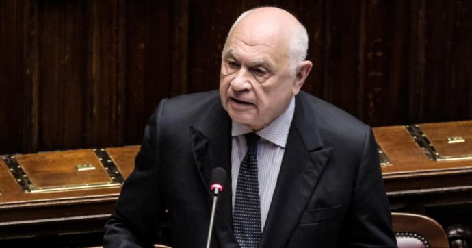 Mafia, il dl salva-intercettazioni bocciato da FI: “Viola la Carta”